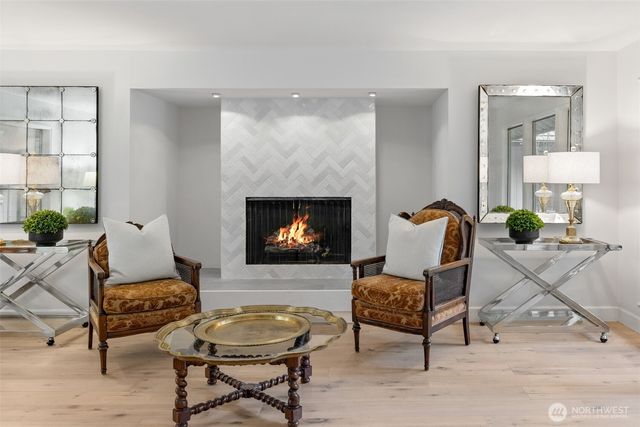 21845 NE 30th Place, Sammamish, WA 98074