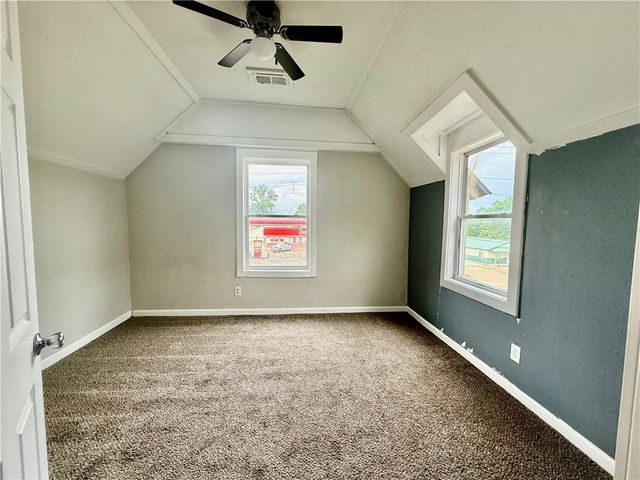 419 W Main Street, Richmond, MO 64085