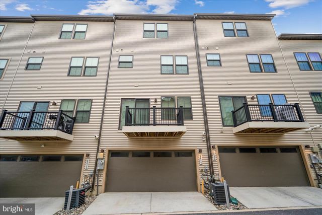 2824 LEWIS AVE, Suitland, MD 20746