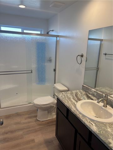 995 Berk Ave, Kingman, AZ 86409