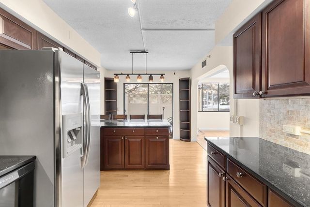 250 Hammond Pond Parkway 213S, Newton, MA 02467