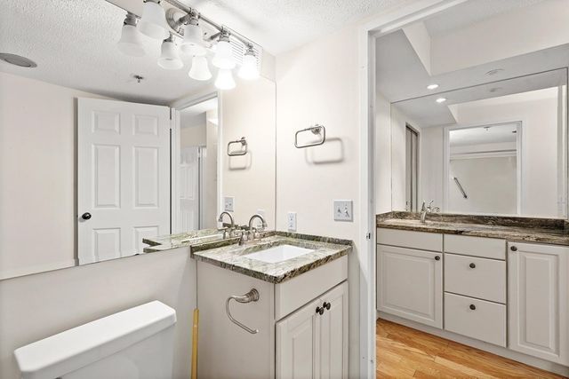 250 Hammond Pond Parkway 213S, Newton, MA 02467