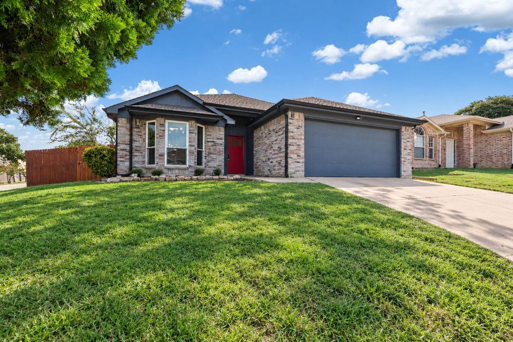 6001 Team Court, Arlington, TX 76018 — exterior