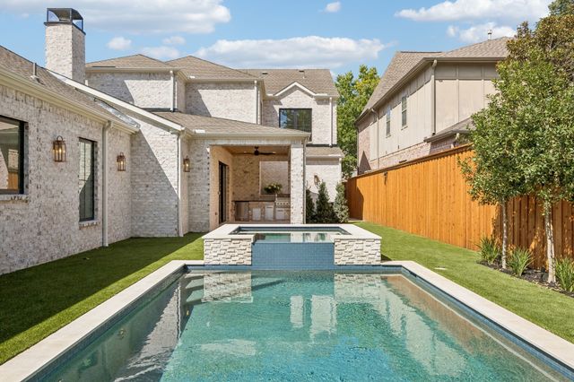 6250 Palo Pinto Avenue, Dallas, TX 75214