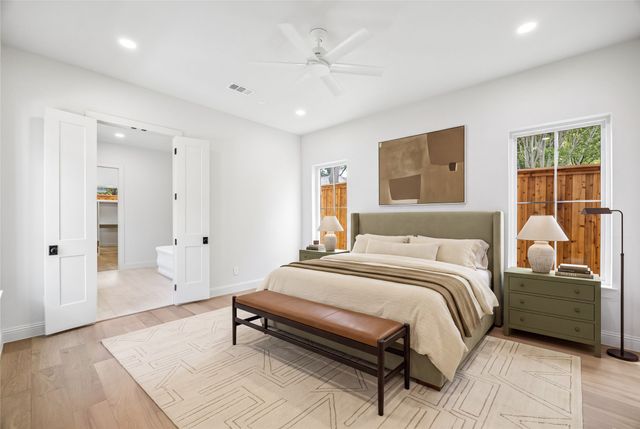 6250 Palo Pinto Avenue, Dallas, TX 75214