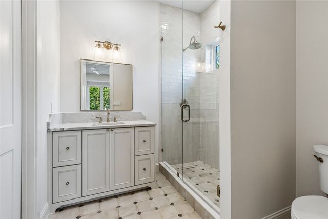 6250 Palo Pinto Avenue, Dallas, TX 75214