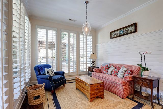 8491 Canyon Crossing, Lantana, TX 76226