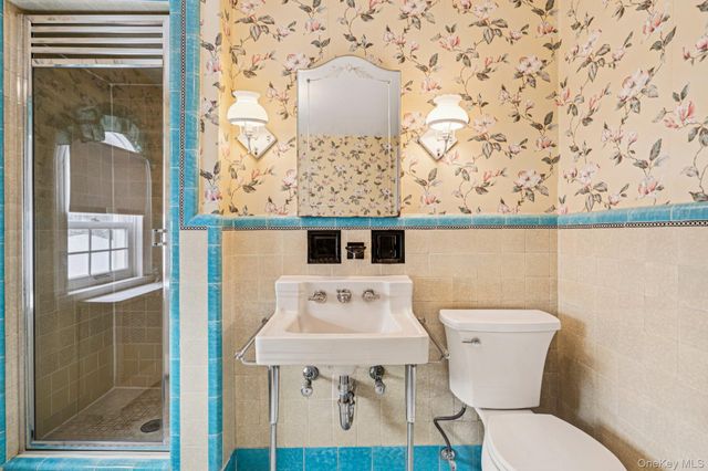 167 Kensington Road, Garden City, NY 11530