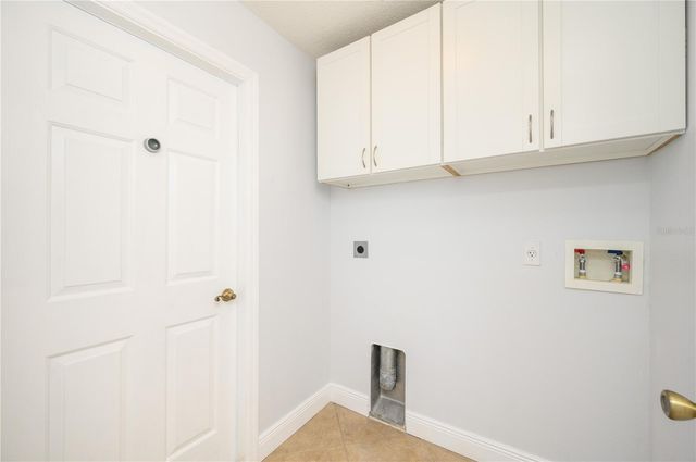 1831 OAKGROVE AVENUE, Deltona, FL 32725