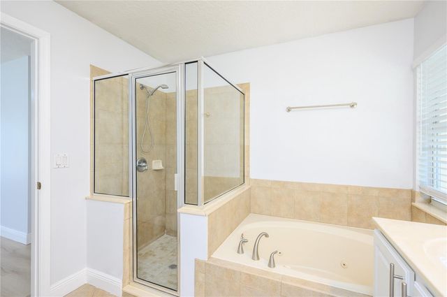 1831 OAKGROVE AVENUE, Deltona, FL 32725