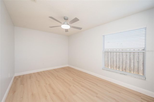 1831 OAKGROVE AVENUE, Deltona, FL 32725