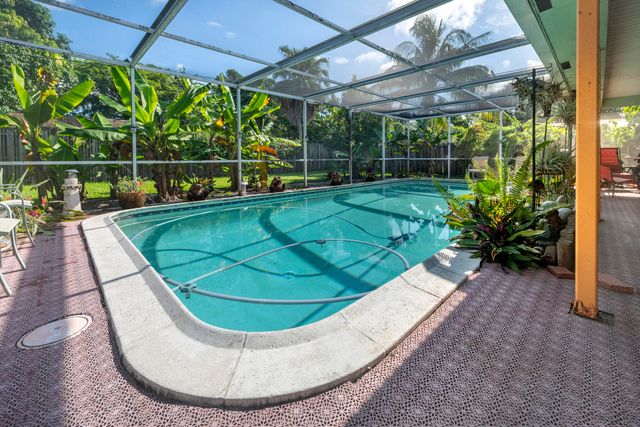 7321 NW 14th Street, Plantation, FL 33313