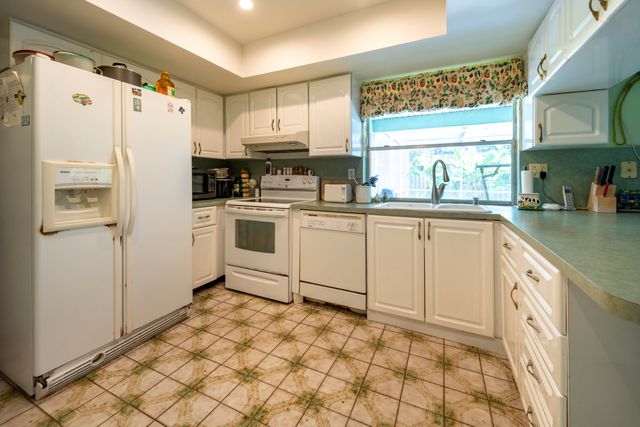 7321 NW 14th Street, Plantation, FL 33313