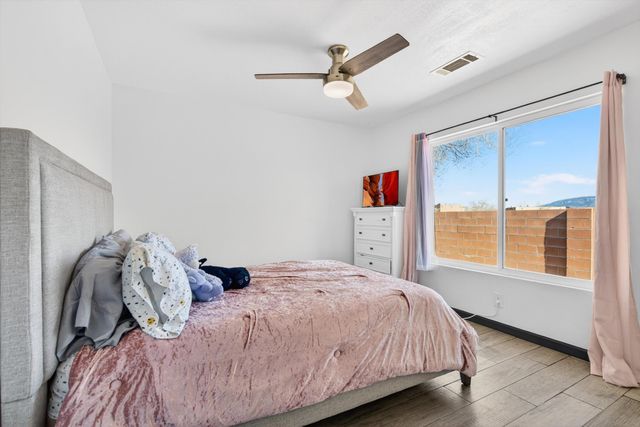 670 Polaris Boulevard SE, Rio Rancho, NM 87124