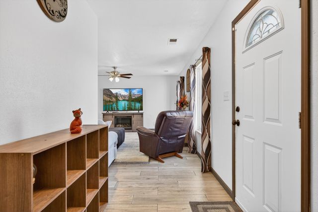 670 Polaris Boulevard SE, Rio Rancho, NM 87124