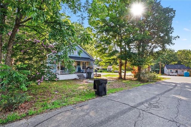 1005 Ava Street, Burlington, NC 27215