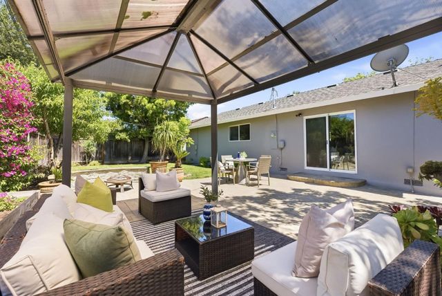 1529 Willowgate Drive, San Jose, CA 95118