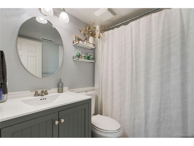 10651 Newcombe St, Broomfield, CO 80021