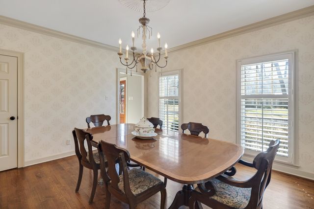 6490 S OAK SHADOWS CIR, Memphis, TN 38119