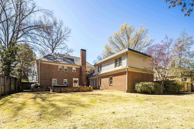 6490 S OAK SHADOWS CIR, Memphis, TN 38119