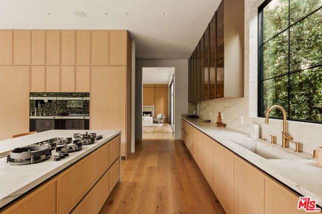 11937 Addison Street, Valley Village, CA 91607