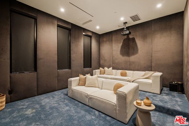 11937 Addison Street, Valley Village, CA 91607