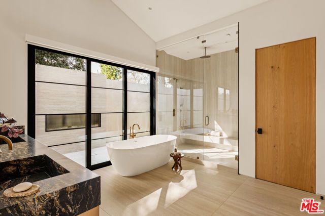 11937 Addison Street, Valley Village, CA 91607