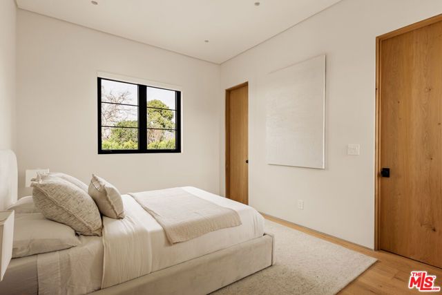 11937 Addison Street, Valley Village, CA 91607