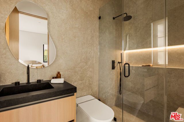 11937 Addison Street, Valley Village, CA 91607