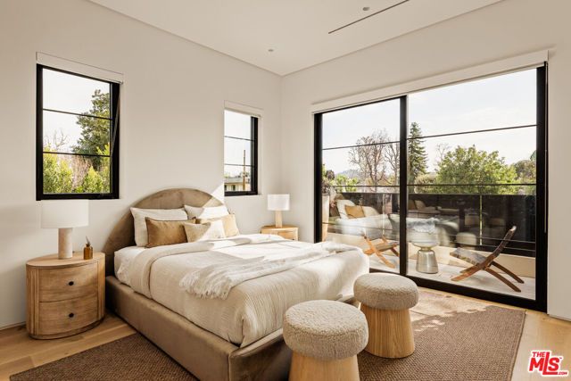 11937 Addison Street, Valley Village, CA 91607