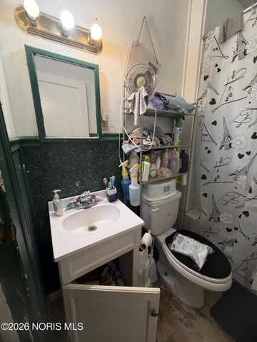 1740 Berdan Avenue, Toledo, OH 43613