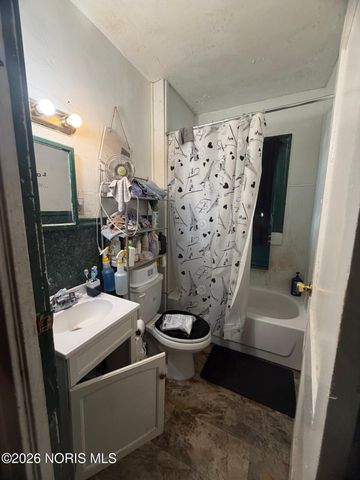 1740 Berdan Avenue, Toledo, OH 43613