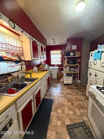 1740 Berdan Avenue, Toledo, OH 43613