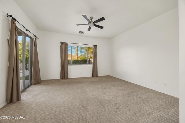 13836 N Silvercreek Place, Oro Valley, AZ 85755