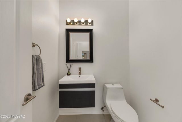 13836 N Silvercreek Place, Oro Valley, AZ 85755