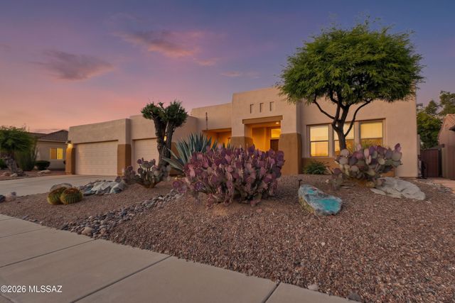 13836 N Silvercreek Place, Oro Valley, AZ 85755