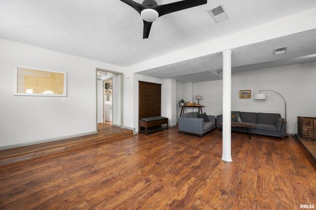 8325 55TH Street, Coal Valley, IL 61240