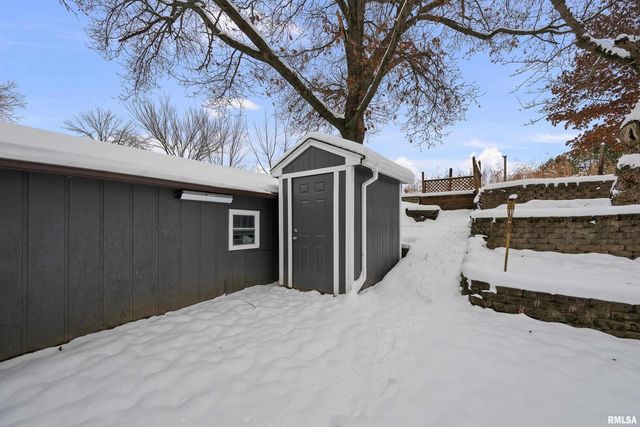 8325 55TH Street, Coal Valley, IL 61240