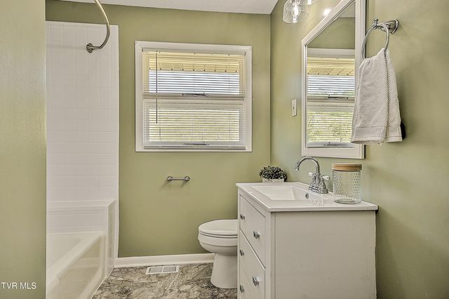 163 Valleyview, Gate City, VA 24251
