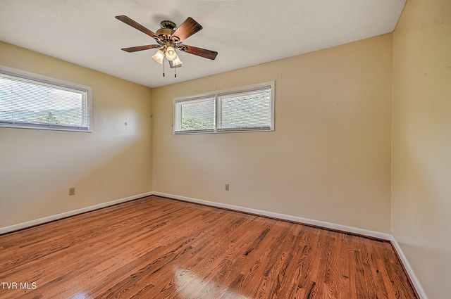 163 Valleyview, Gate City, VA 24251