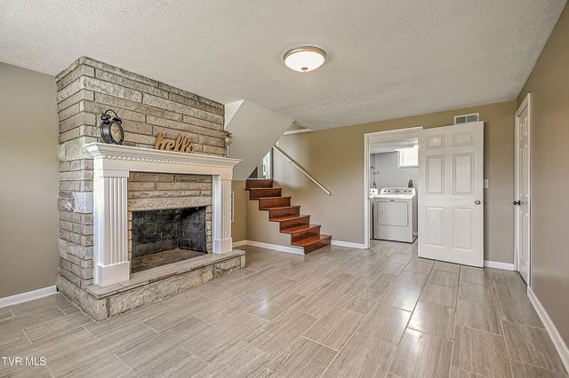163 Valleyview, Gate City, VA 24251