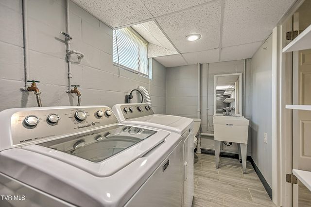 163 Valleyview, Gate City, VA 24251