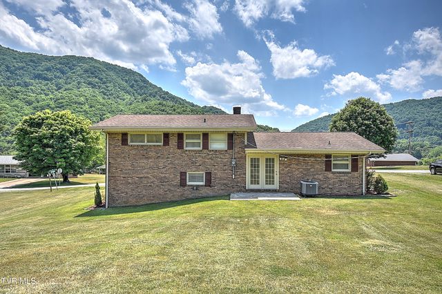 163 Valleyview, Gate City, VA 24251