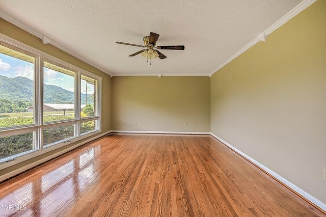 163 Valleyview, Gate City, VA 24251