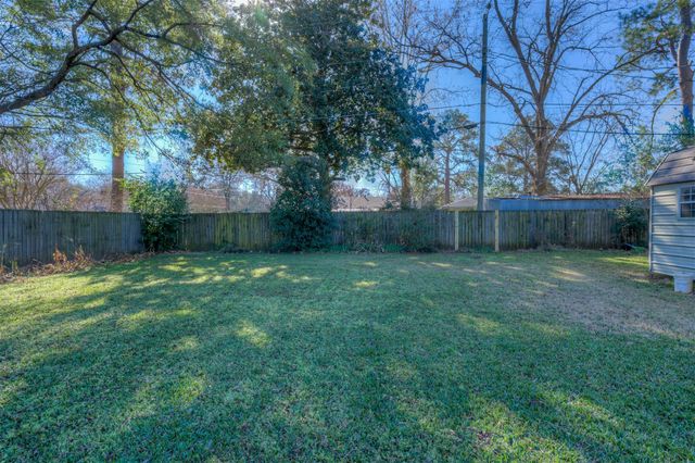 115 Swedes Avenue, Shreveport, LA 71105