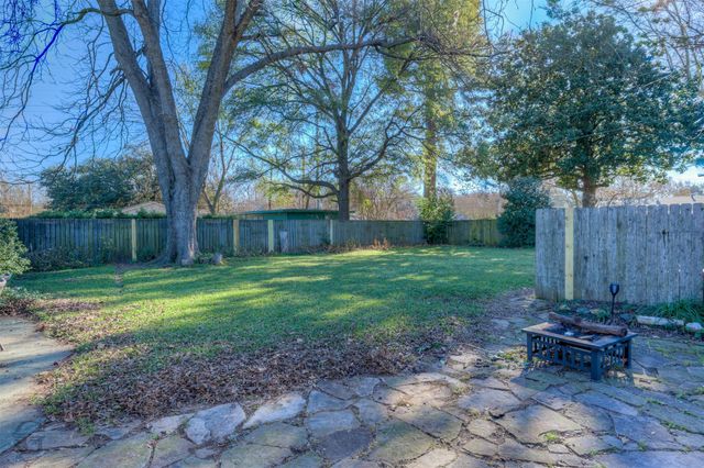115 Swedes Avenue, Shreveport, LA 71105
