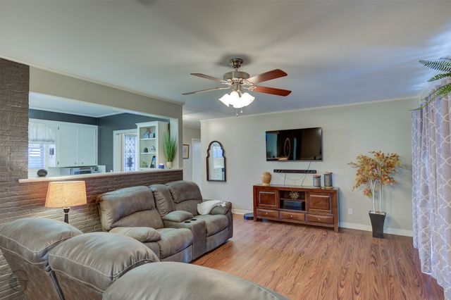 115 Swedes Avenue, Shreveport, LA 71105