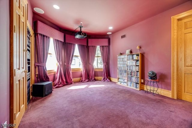 230 Springfield Ave S, Rutherford Boro, NJ 07070