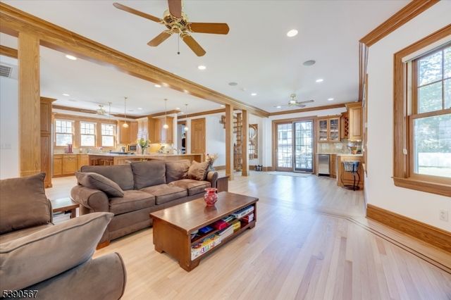230 Springfield Ave S, Rutherford Boro, NJ 07070