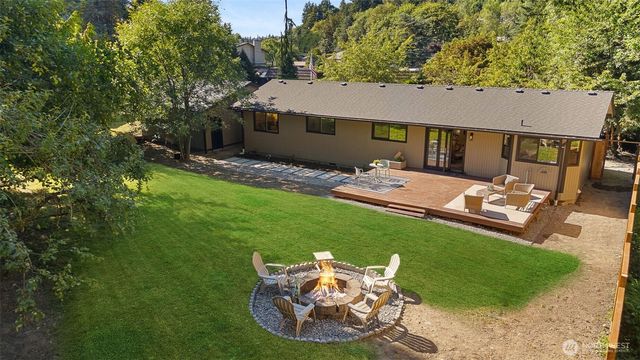 8655 NE 170th Street, Kenmore, WA 98028
